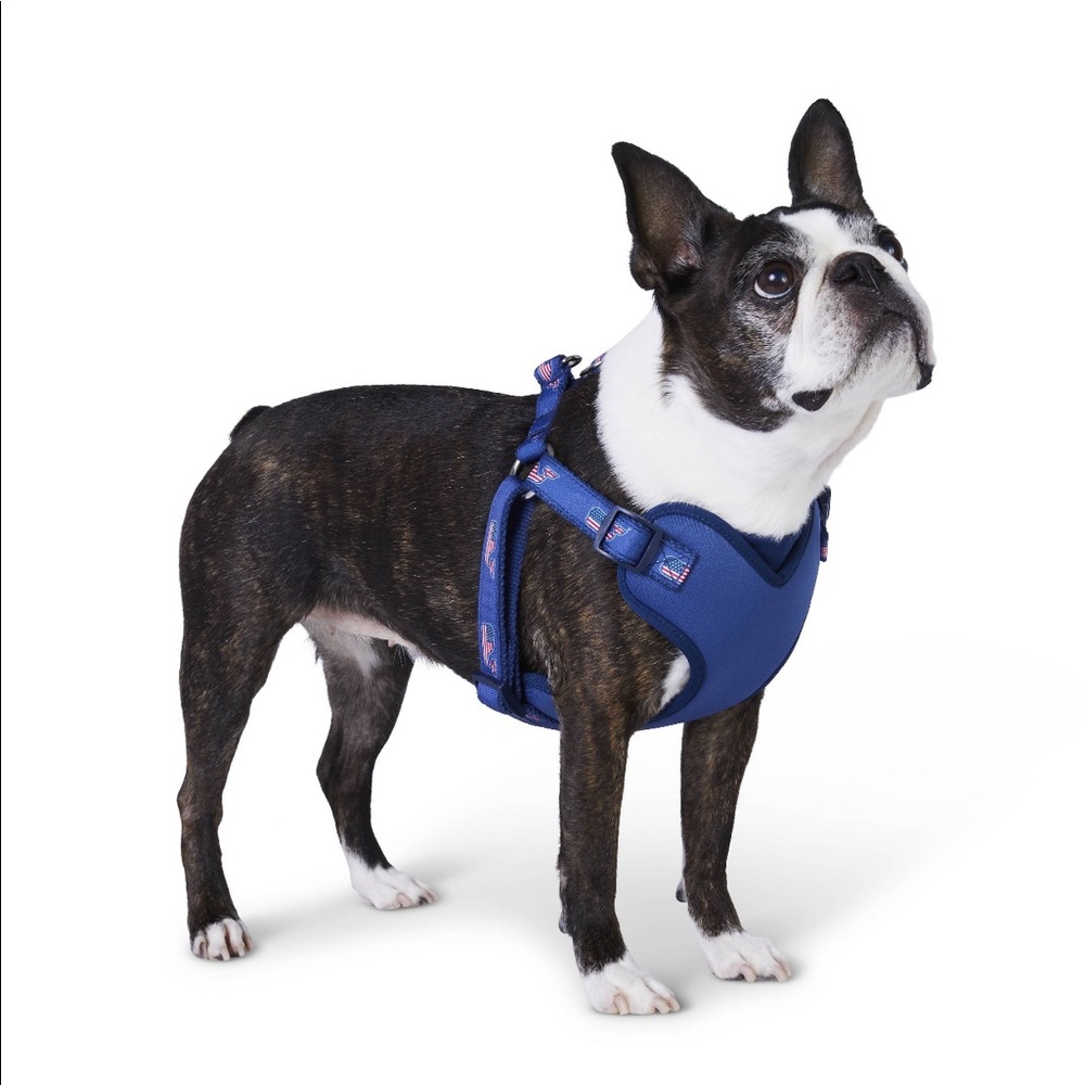 Vineyard vines for target Flag dog harness Size M